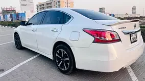 Nissan Altima