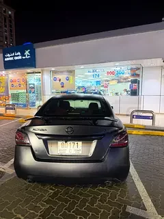 Nissan Altima