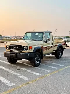 Toyota Land Cruiser 70 Series
