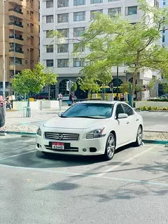 Nissan Maxima