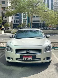 Nissan Maxima