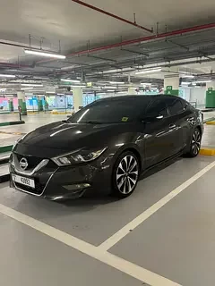 Nissan Maxima