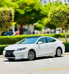 Lexus ES-Series