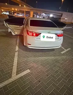 Lexus ES-Series