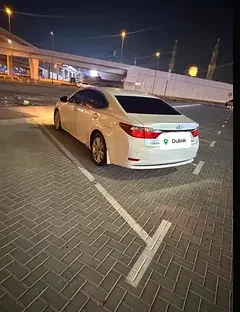 Lexus ES-Series