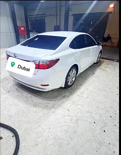 Lexus ES-Series