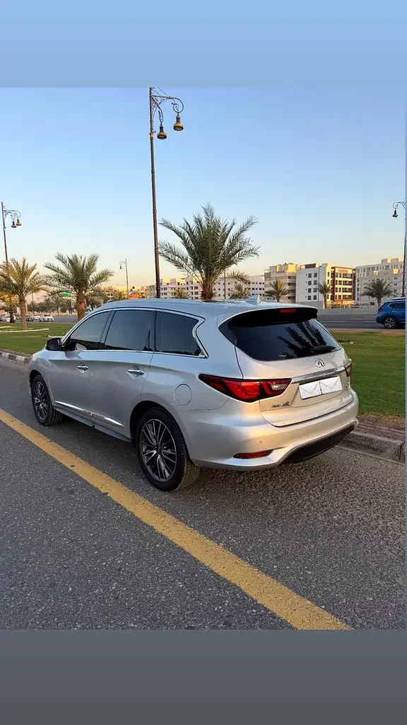 Infiniti QX60
