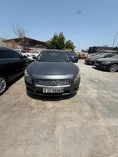 Nissan Maxima