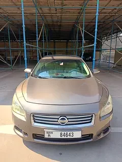 Nissan Maxima