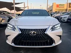 Lexus ES-Series