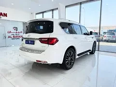 Infiniti QX80