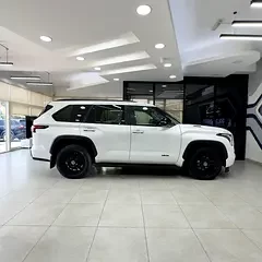 Toyota Sequoia