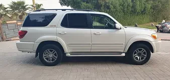 Toyota Sequoia