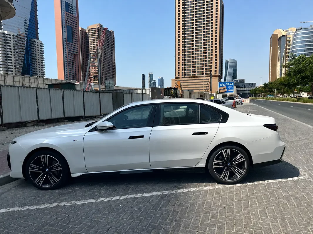 BMW 7-Series