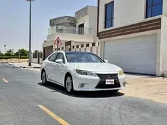 Lexus ES-Series
