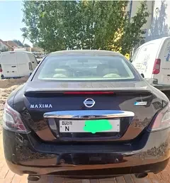 Nissan Maxima