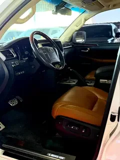 Lexus LX-Series