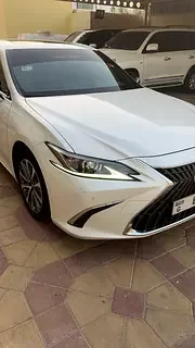 Lexus ES-Series