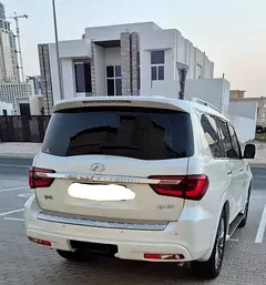 Infiniti QX80