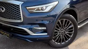 Infiniti QX80