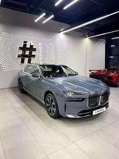 BMW 7-Series