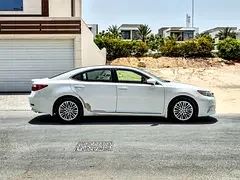 Lexus ES-Series