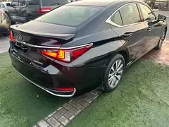 Lexus ES-Series
