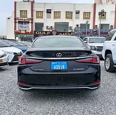 Lexus ES-Series