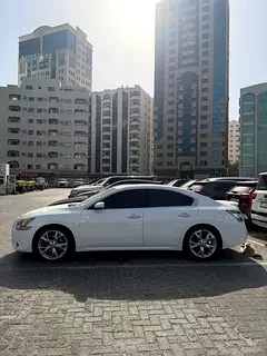 Nissan Maxima