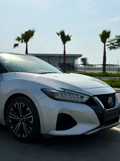 Nissan Maxima