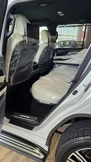 Lexus LX-Series