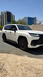 Lexus LX-Series