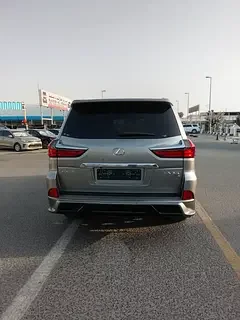 Lexus LX-Series