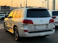 Lexus LX-Series