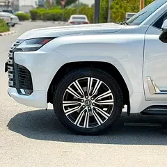 Lexus LX-Series