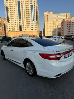 Hyundai Azera