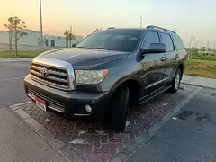 Toyota Sequoia