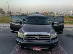 Toyota Sequoia