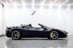 Ferrari SF90 Spider