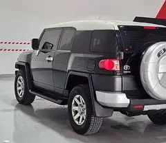 Toyota FJ Cruiser