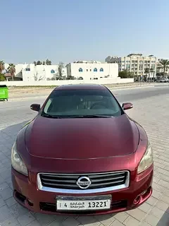 Nissan Maxima