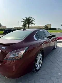 Nissan Maxima