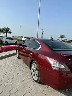 Nissan Maxima