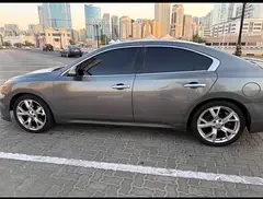 Nissan Maxima