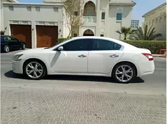 Nissan Maxima