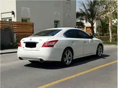 Nissan Maxima