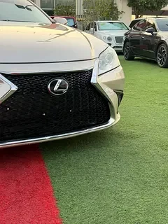 Lexus ES-Series