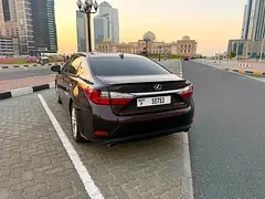 Lexus ES-Series