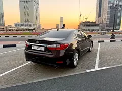 Lexus ES-Series