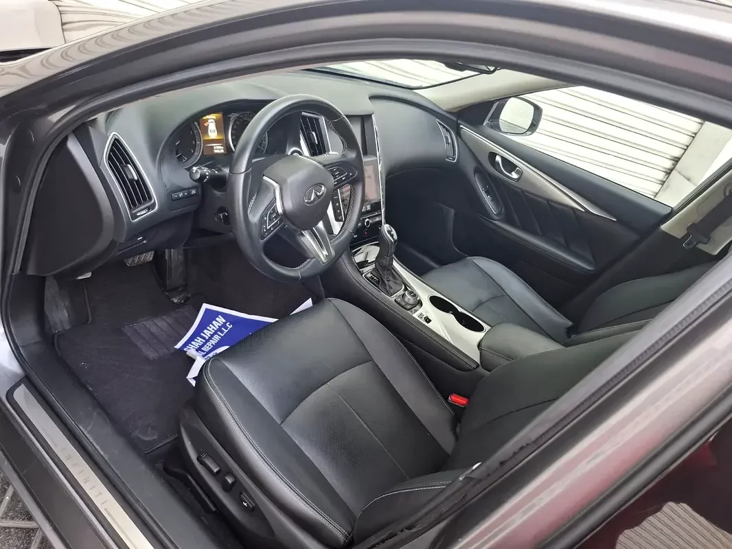 Infiniti Q50
